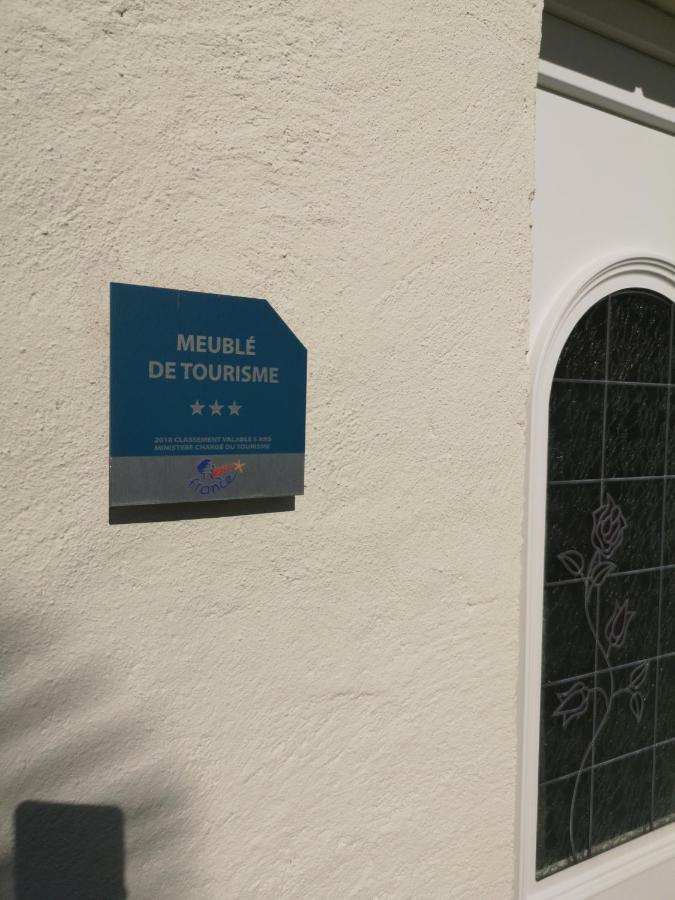 Gite Pause Au Jardin Piscine Chauffee Saint-Branchs Exterior foto